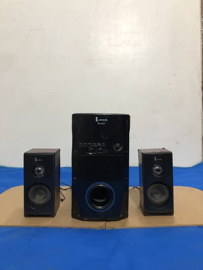Lunar blast sound system heavy bass speaker