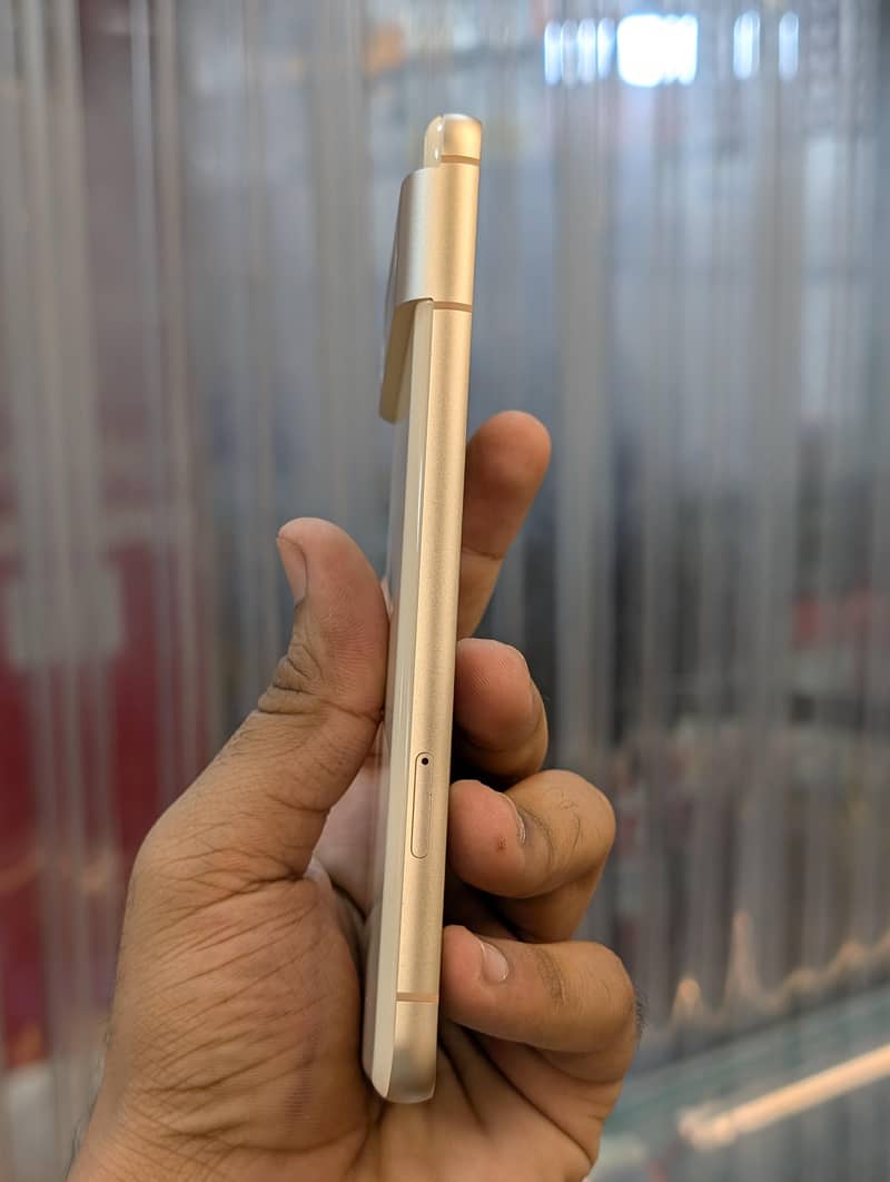 Google Pixel 8 8