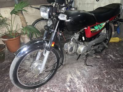 Cd 70 2022 seal pack engine first onwer used just home to home in city