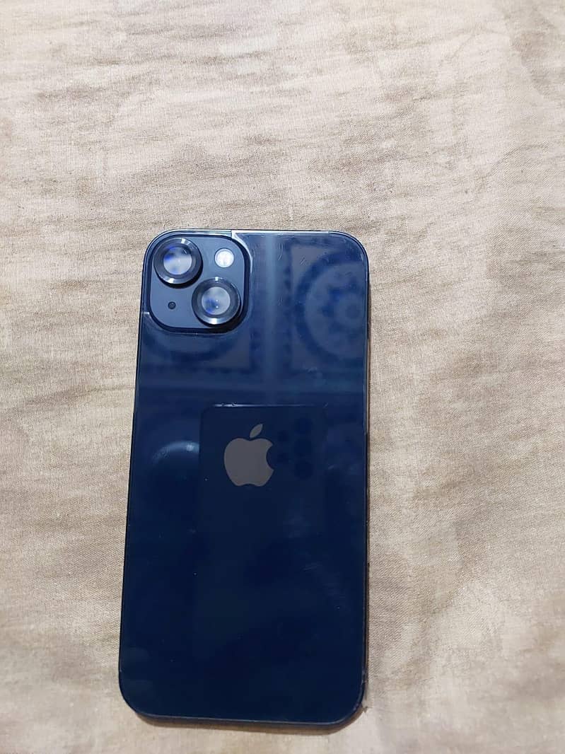 Apple iPhone 13 1