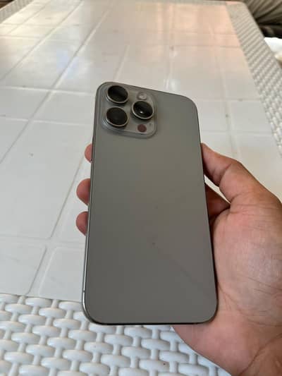 Apple iPhone 15 Pro Max