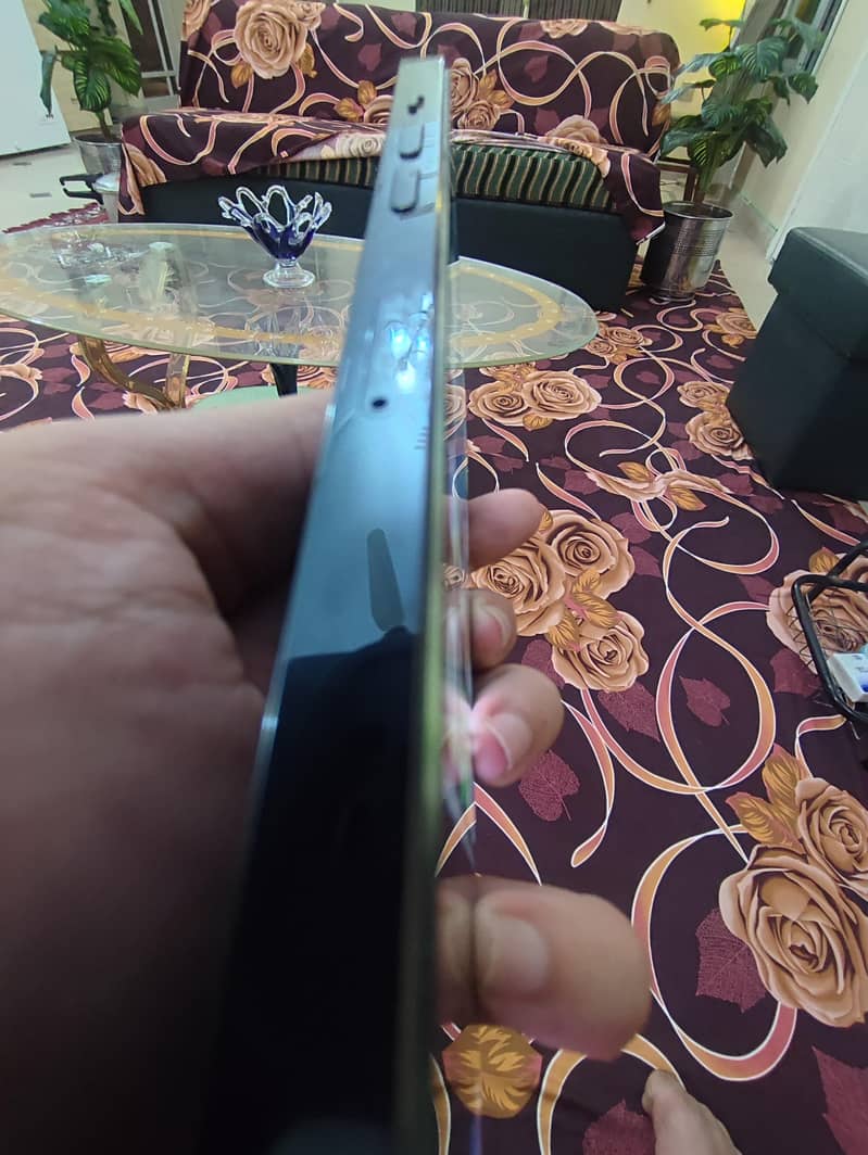 Apple iPhone 12 Pro Max 8