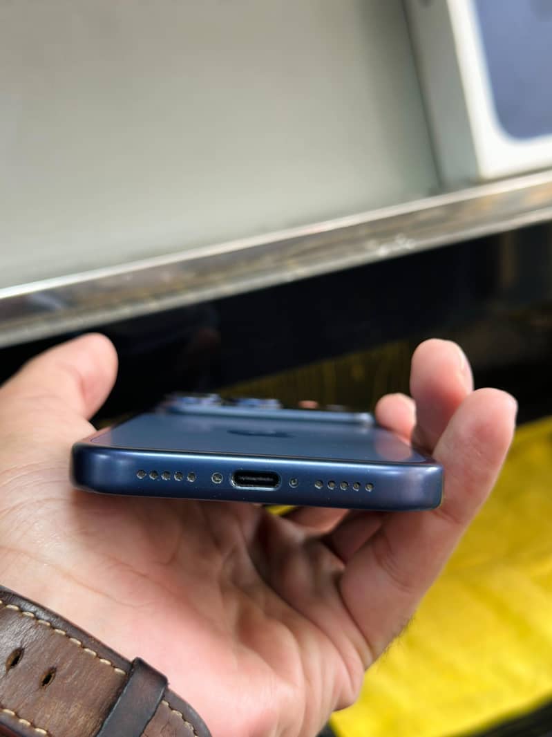 Apple iPhone 17 Pro 1