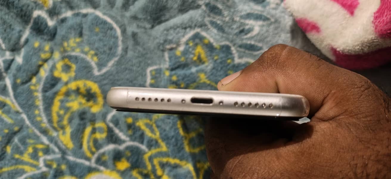 Apple iPhone 11 2