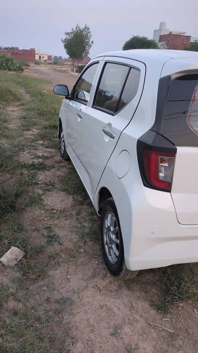 Daihatsu Mira 2025