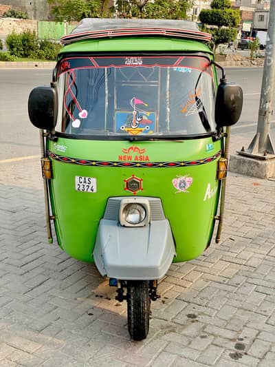 Rickshaw for Sale – Excellent Condition – Ready to Drive