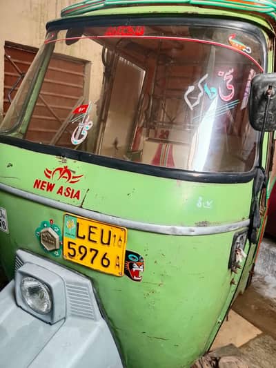 urgent sale auto rickshaw