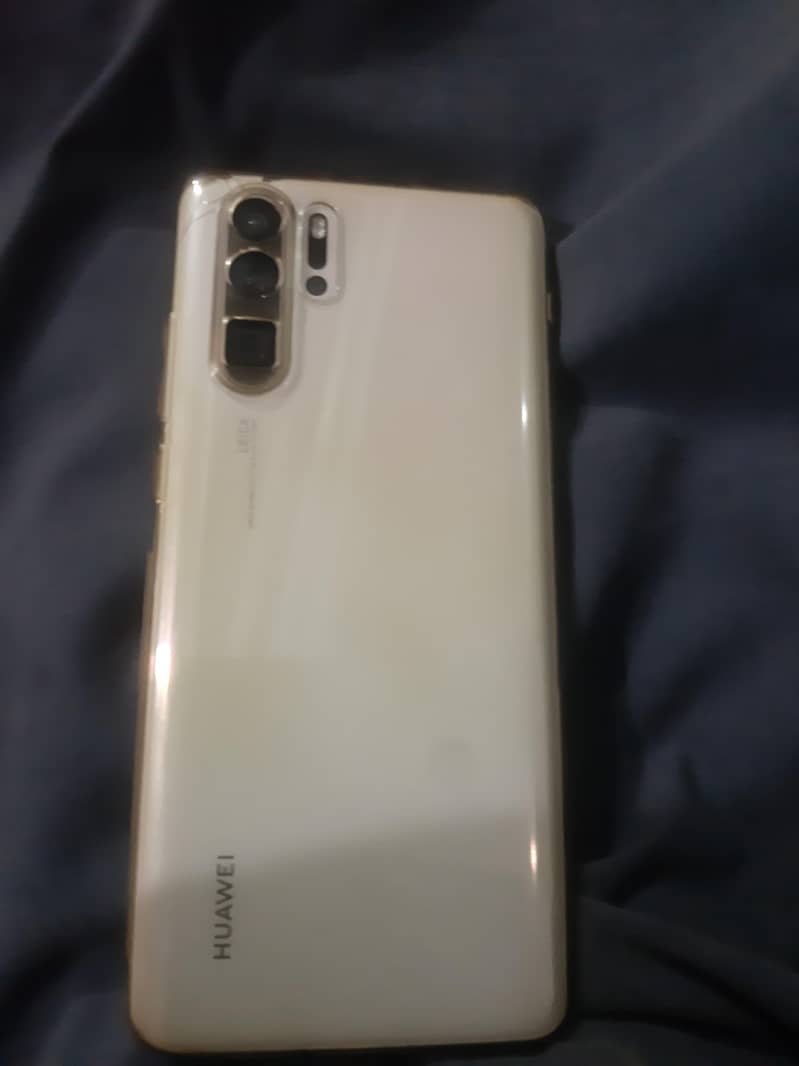 Huawei P30 Pro 0