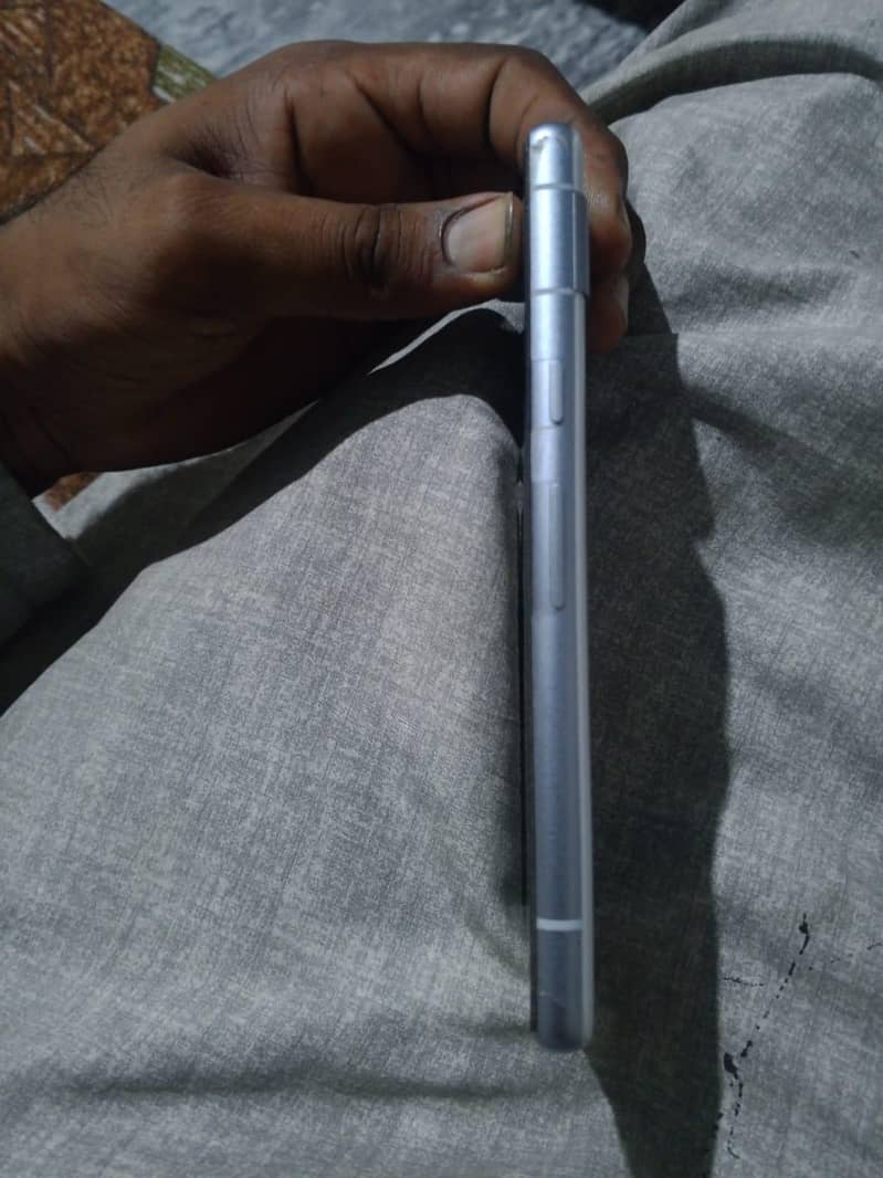 Google Pixel 7a 3