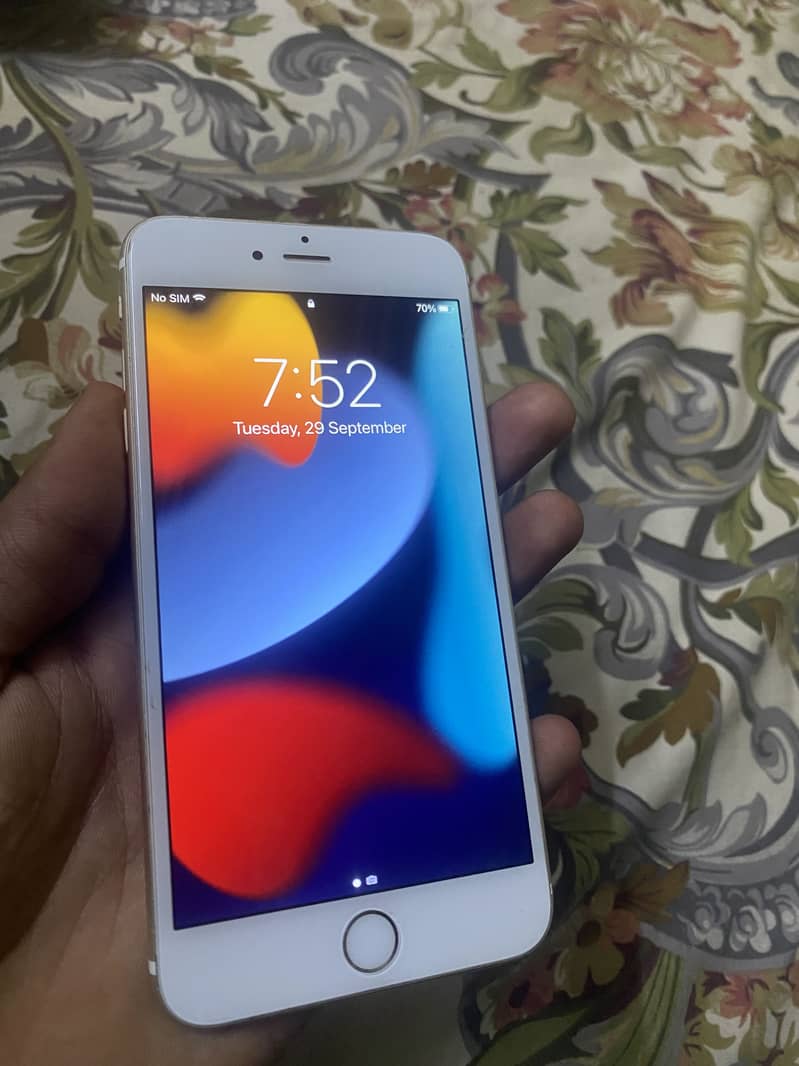 Apple iPhone 6S Plus 1