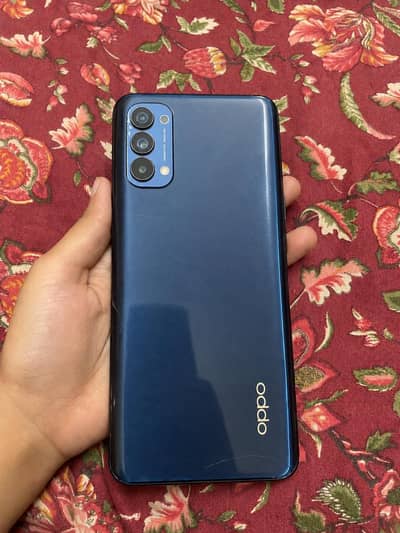 OPPO Reno4