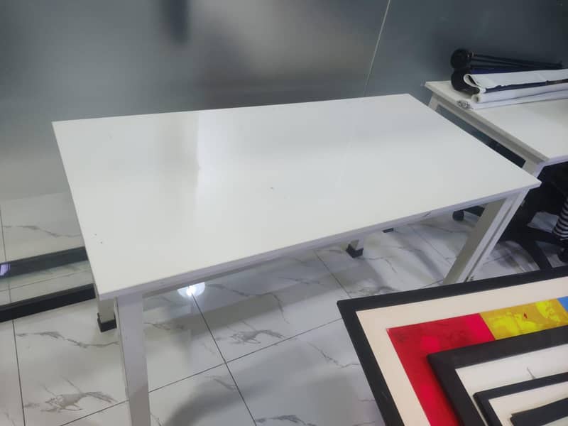 4 Office Tables for Sale – 2×4 Feet (Per Table 7000)| Good Condition 2
