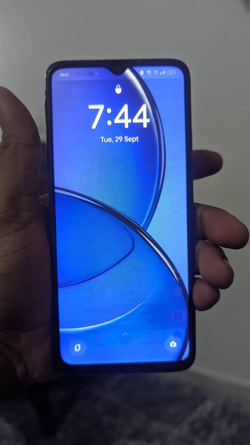 OPPO A18 1