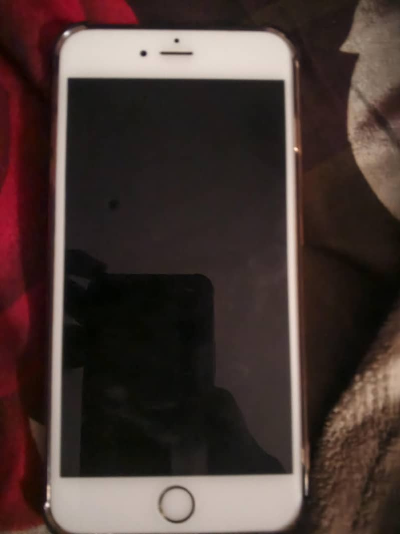 Apple iPhone 6S Plus 4