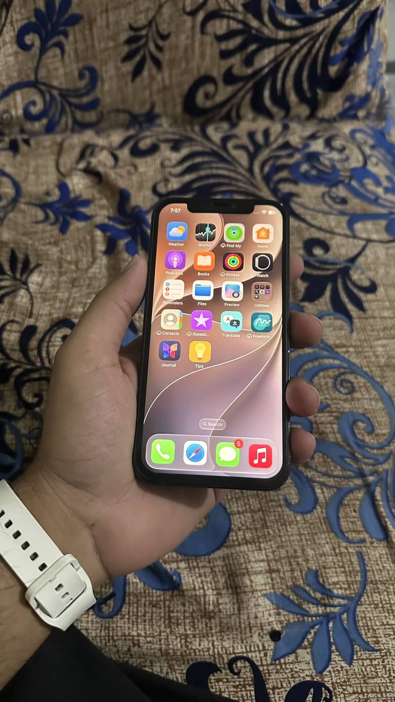 Apple iPhone 12 Pro 0