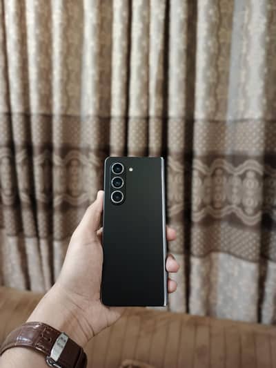 Samsung Mobile Z Fold 5