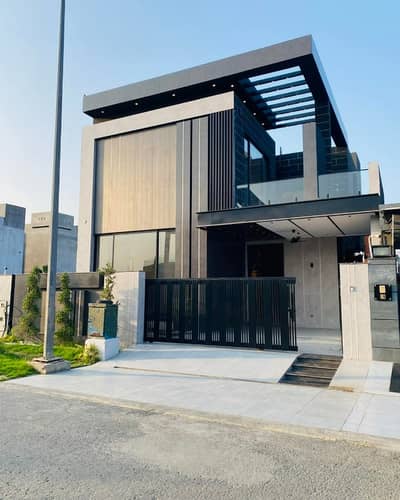 10 Marla Modern Luxury House For Rent In DHA Phase 7
