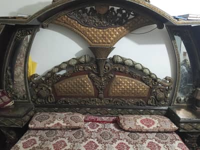 king size bed ( heavy back, lights and a dressing table for sale