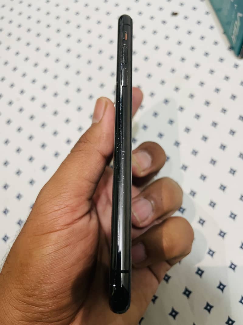 Apple iPhone X 1