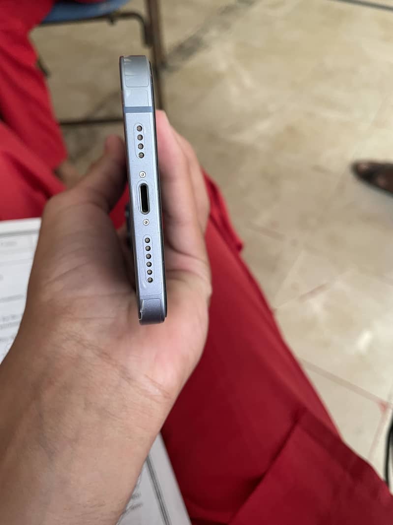 Apple iPhone 14 plus 0