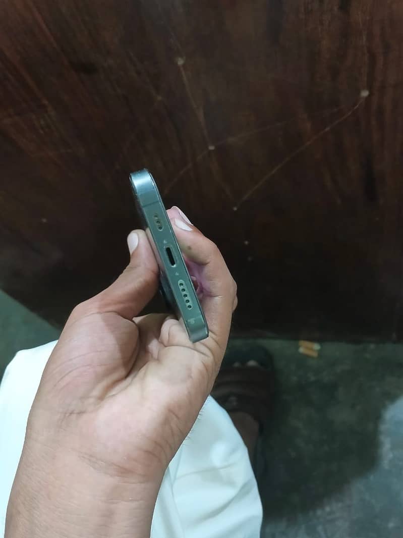 Apple iPhone 13 Pro 5