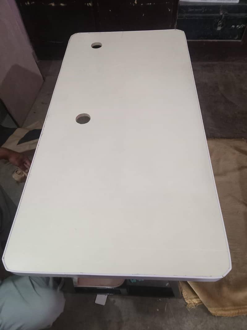 computer table 0