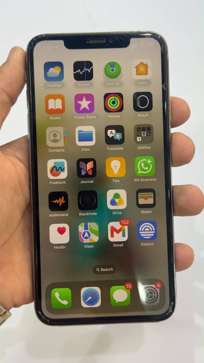 Apple iPhone XS Max 12