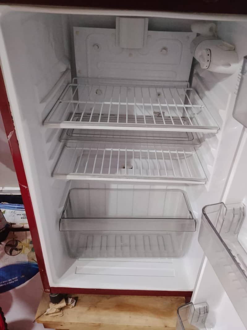 waves fridge 3
