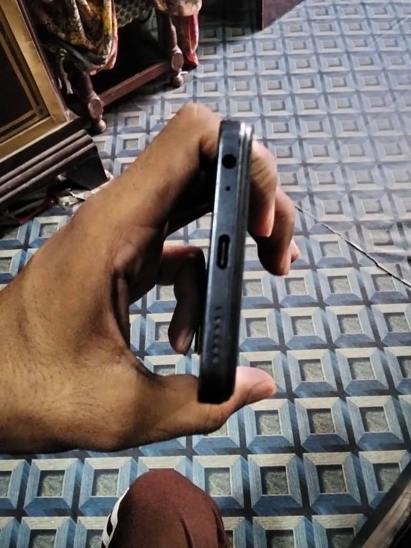 Itel S24 1