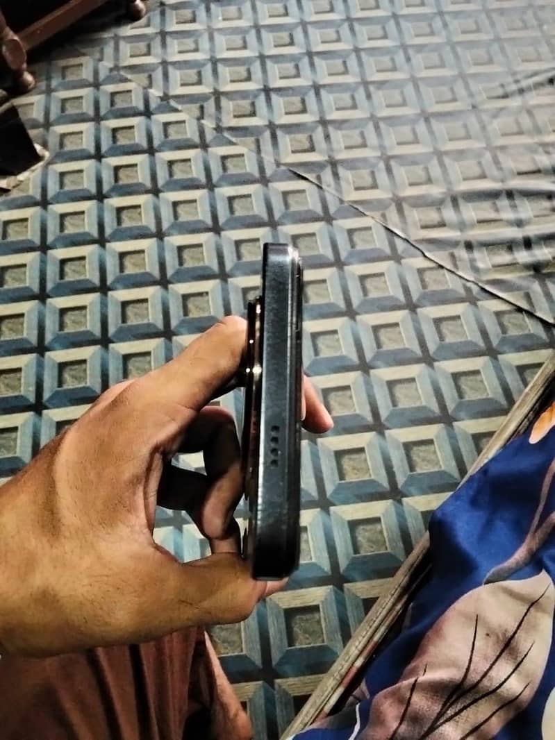 Itel S24 5