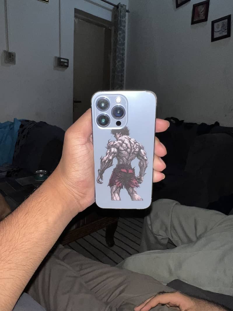 Apple iPhone 13 Pro 1