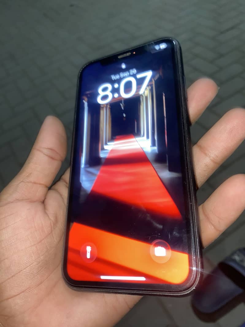 Apple iPhone 11 1