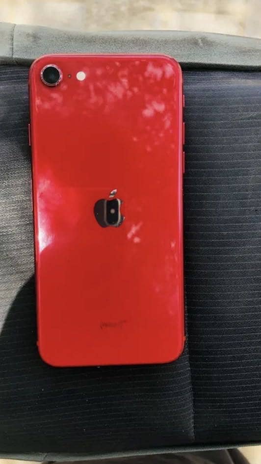 Apple iPhone SE 4