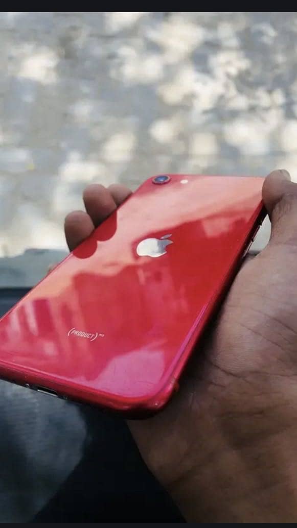 Apple iPhone SE 6