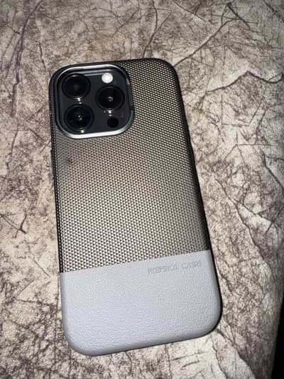 Apple iPhone 15 Pro 4 month sim time