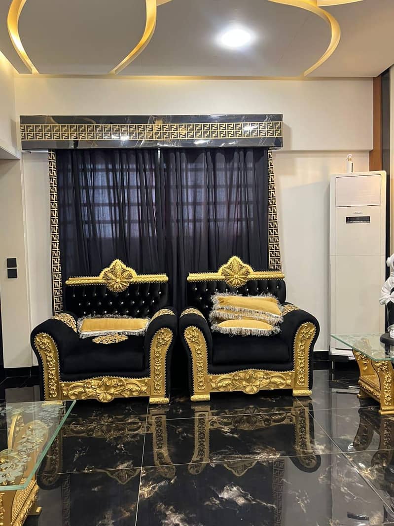 7 seaters sofa with Table 2