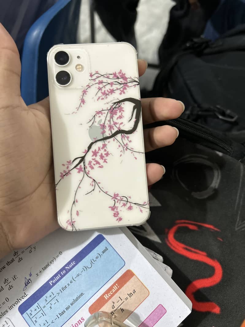 Apple iPhone 12 mini 2
