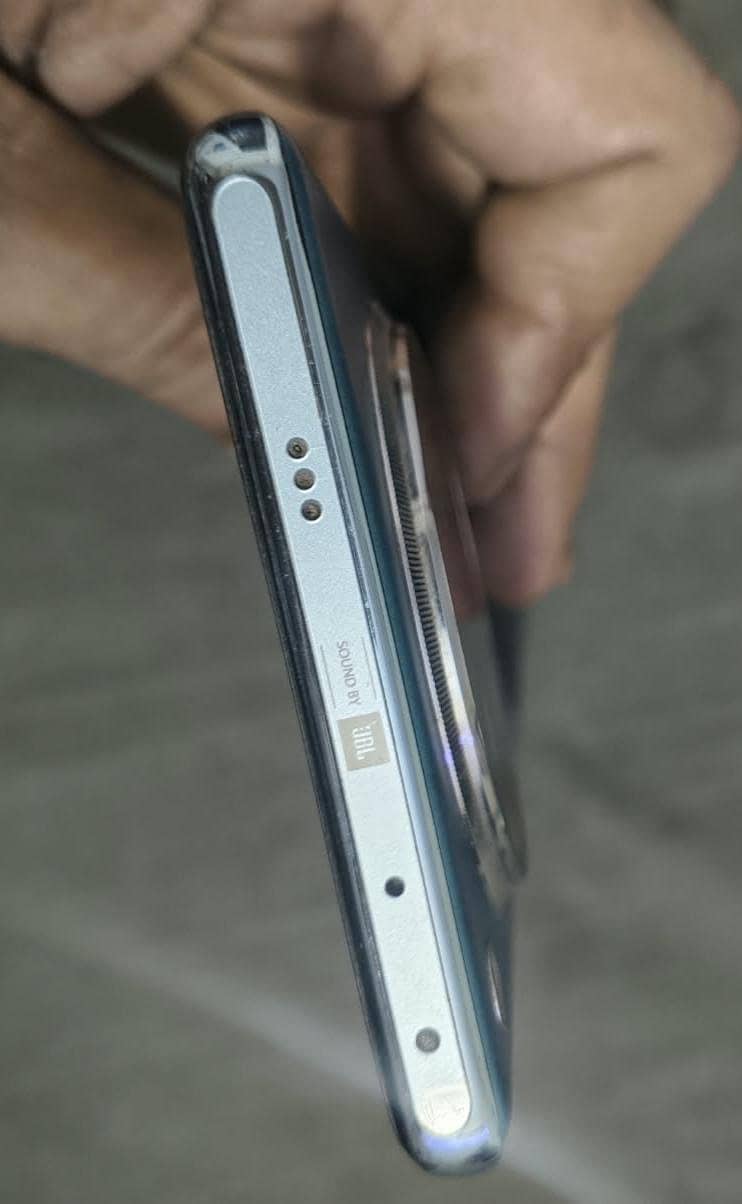 Infinix Zero 40 7