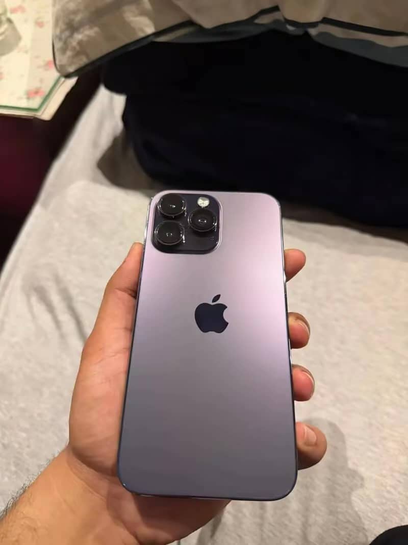 Apple iPhone 14 Pro Max 4