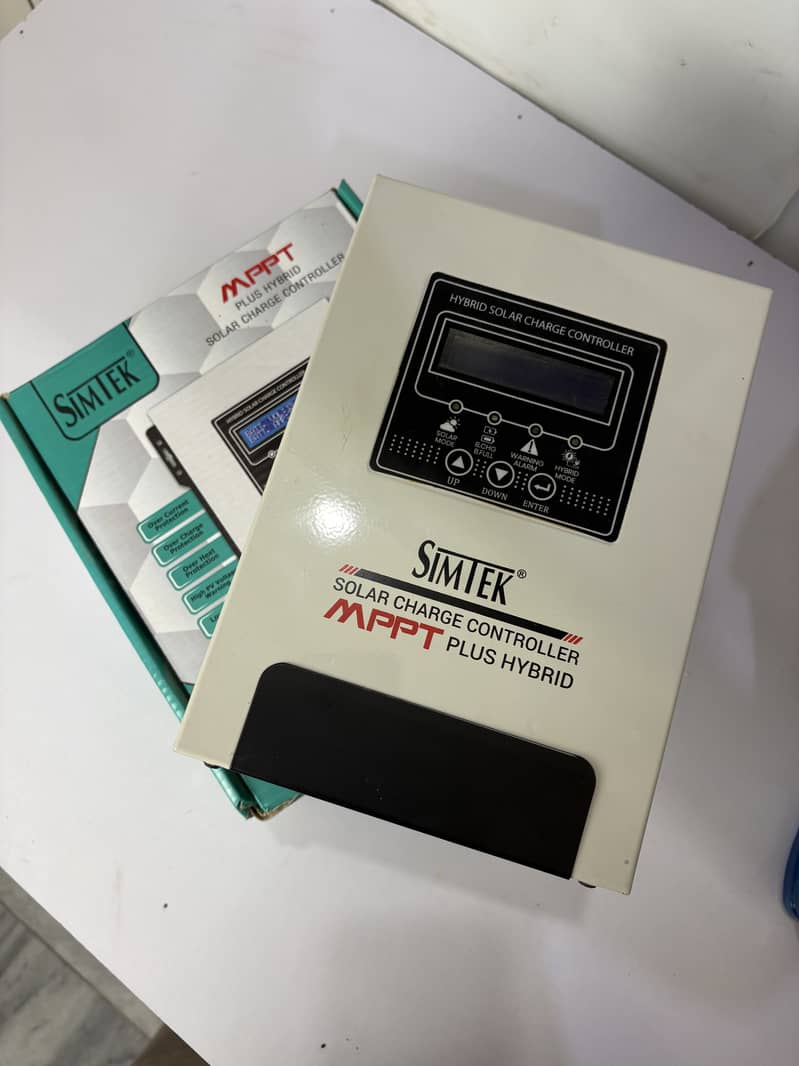 SIMTEK 70A MPPT SOLAR CHARGE CONTROLLER – 0
