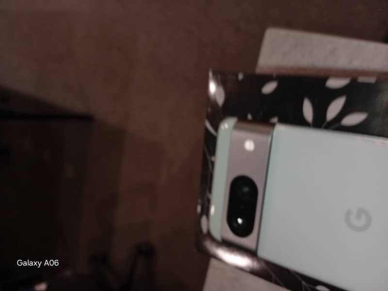 Google Pixel 8 10