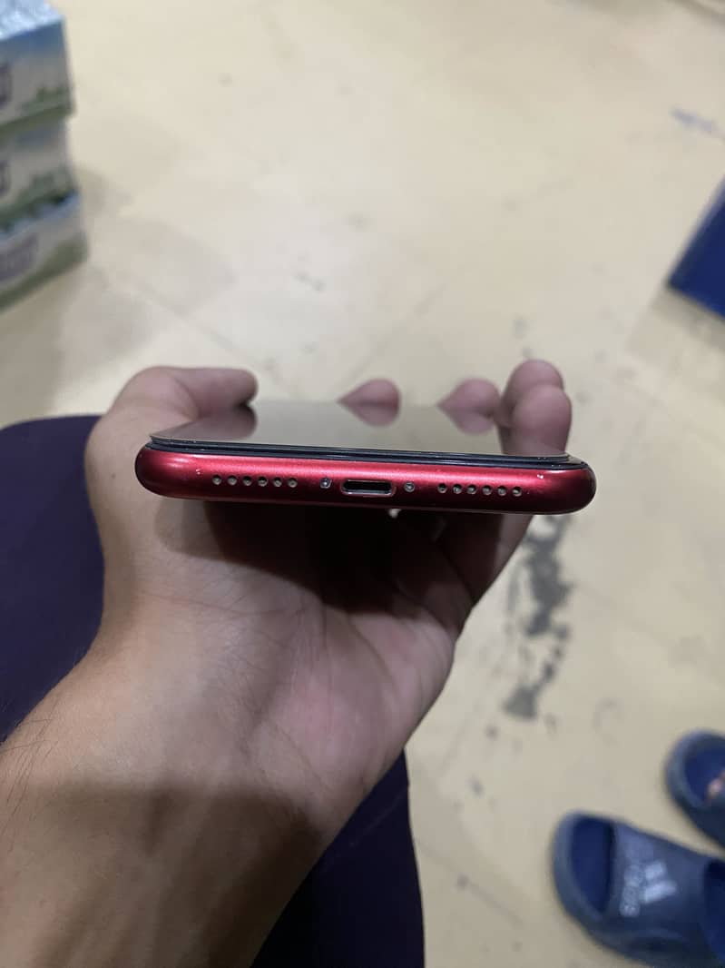 Apple iPhone 11 6