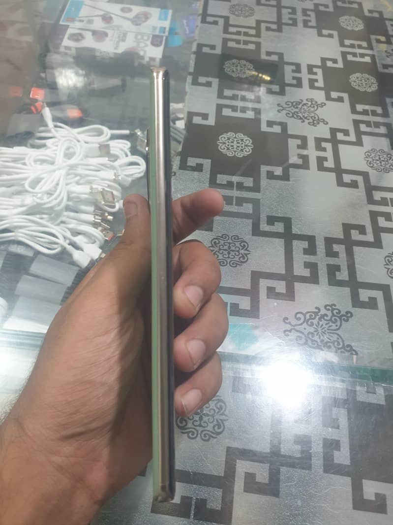 Tecno Spark 20 Pro Plus 5