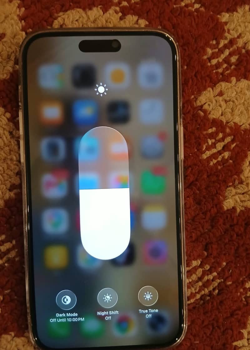 Apple iPhone 14 Pro Max 4
