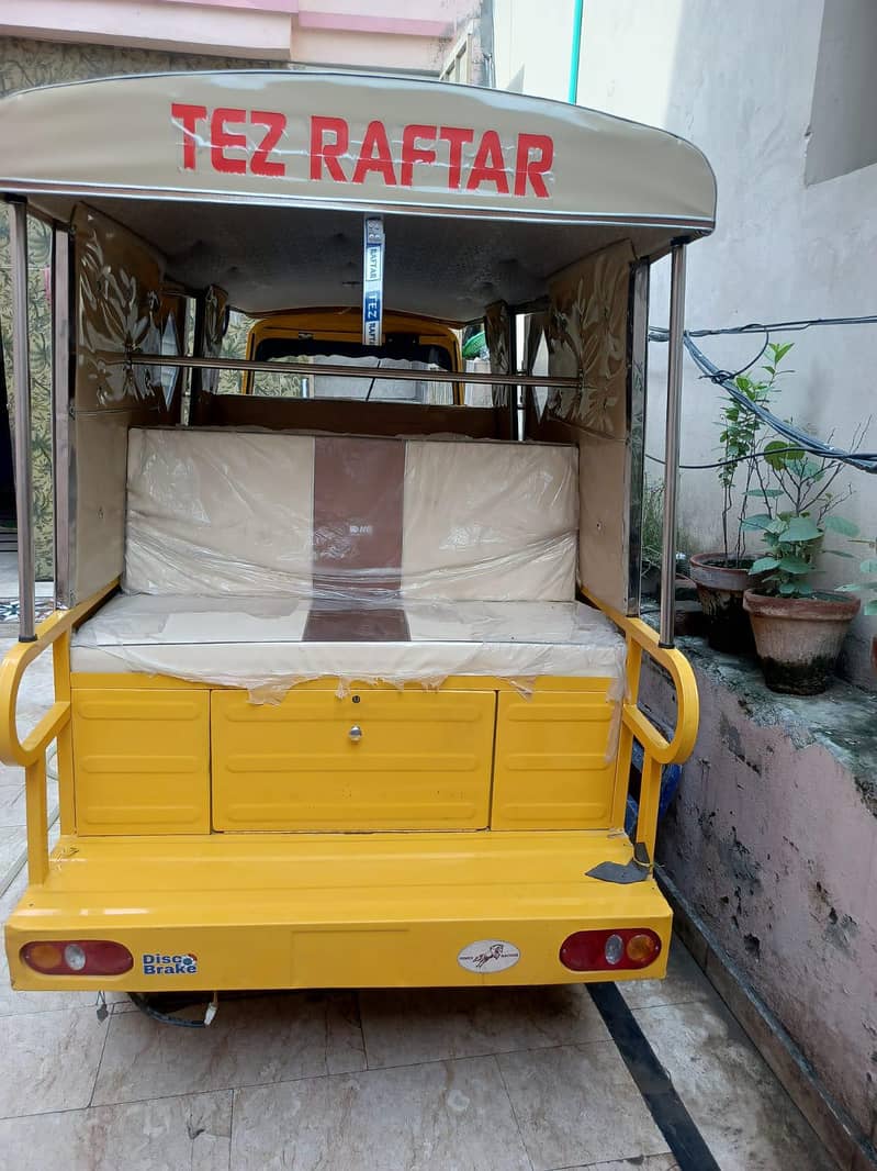 auto Rickshaws 0