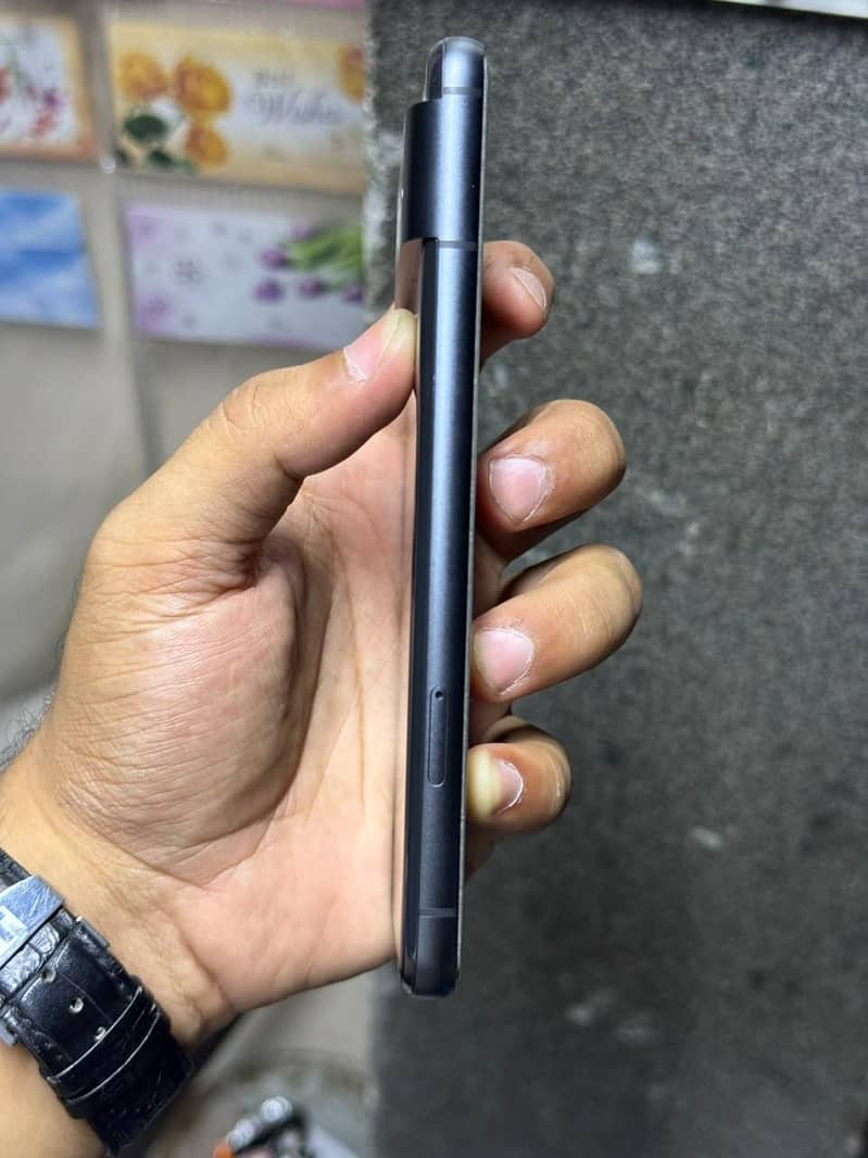 Google Pixel 8 2