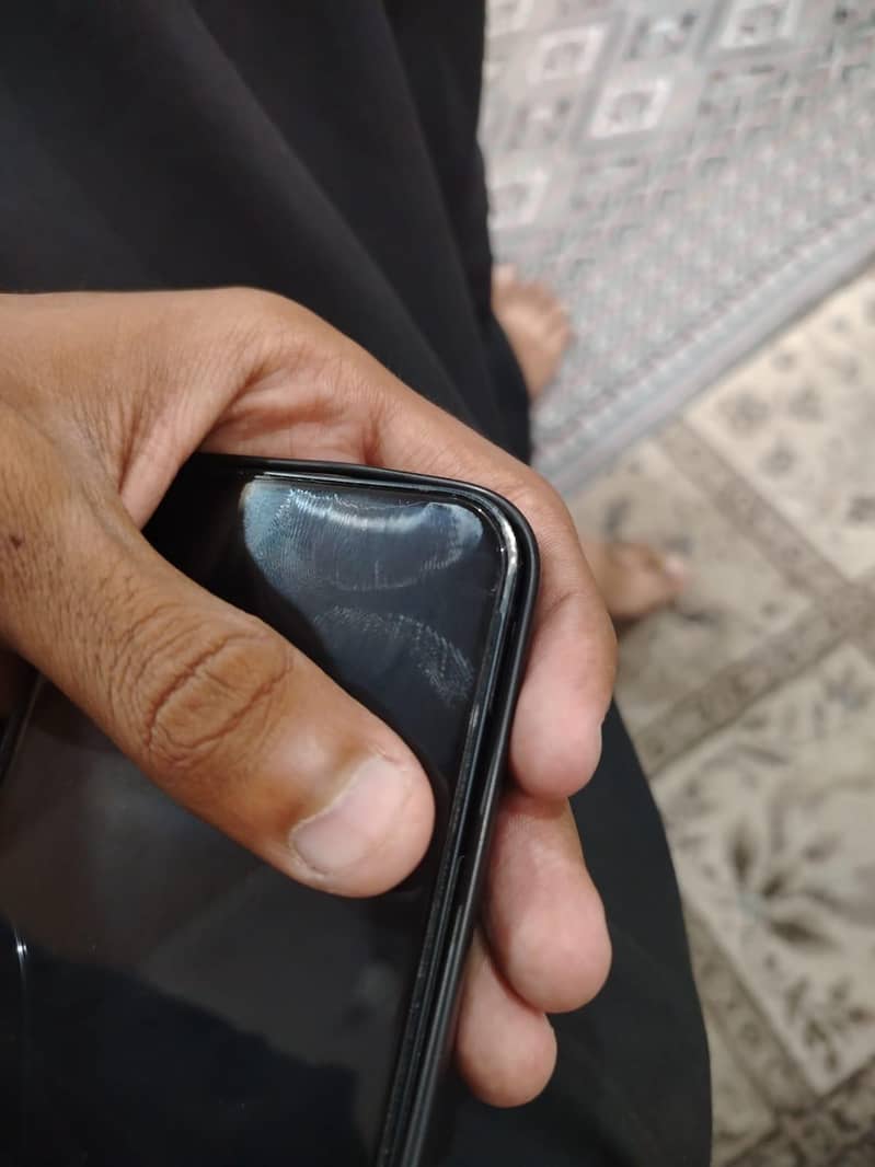 Apple iPhone 14 2