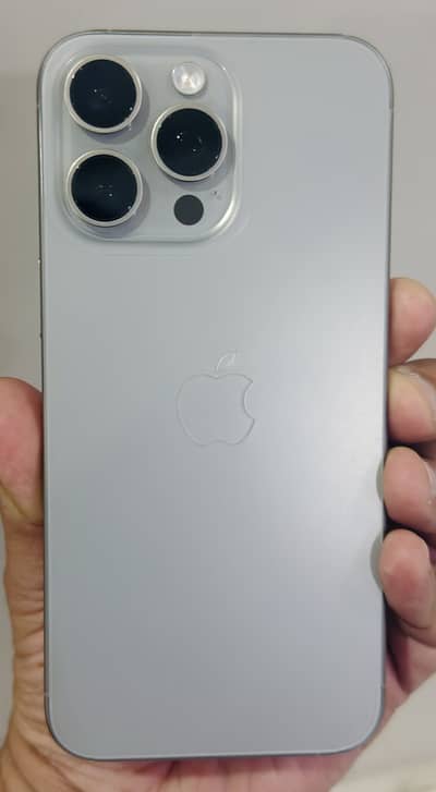 Apple iPhone 15 Pro Max