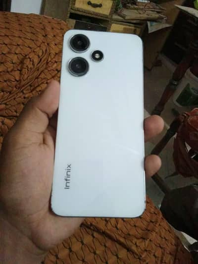 Infinix Hot 30 Play (8/8+128) 6000mah
