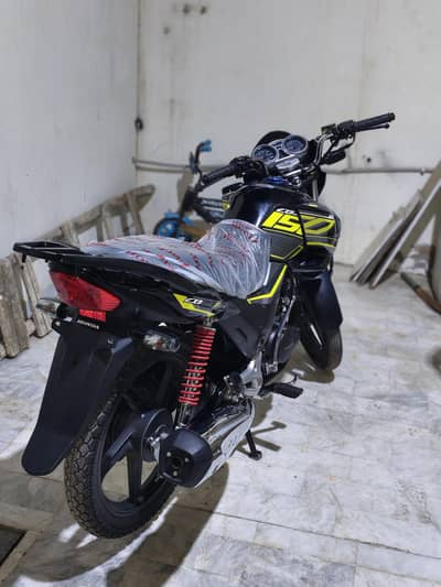 HONDA CB 150F